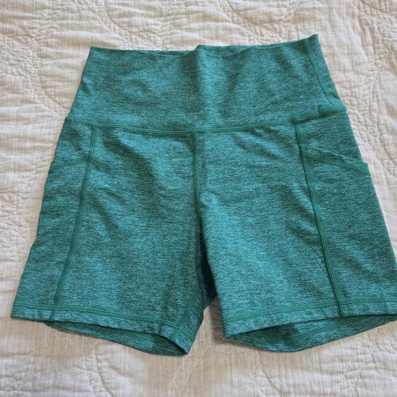 Aerie Offline Green Athletic Shorts - Picture 1 of 5